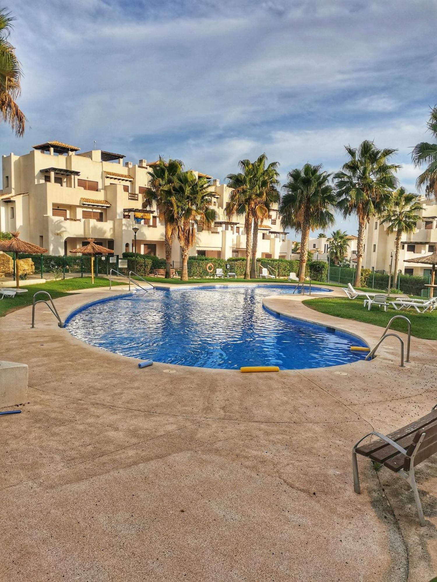 Apartamento Veratespera - Cerca De La Playa Con Wifi, Piscina Y Ocio Familiar エクステリア 写真